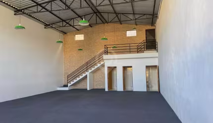 Barracão / Galpão / Depósito com 1 sala para alugar na Rua José Milton Pizzi, Loteamento Morrão da Força, Itatiba, 180 m2 por R$ 5.000