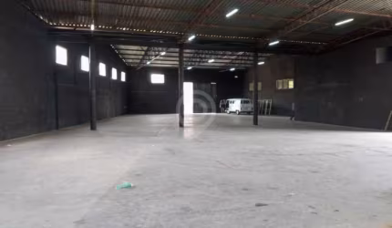 Barracão / Galpão / Depósito para alugar na Estrada Arlindo Torso, Jardim Galetto, Itatiba, 1100 m2 por R$ 25.000
