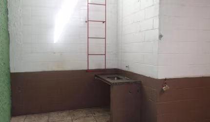 Sala comercial para alugar na Rua Campos Salles, Centro, Itatiba, 90 m2 por R$ 2.000