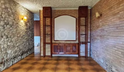 Casa com 3 quartos para alugar na Rua Brasil, Vila Brasileira, Itatiba, 262 m2 por R$ 4.000