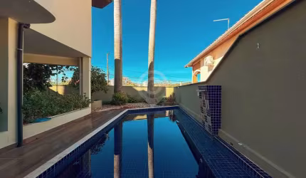 Casa com 3 quartos à venda na Rua José Felizardo Rodrigues, Jardim Salessi, Itatiba, 400 m2 por R$ 1.500.000