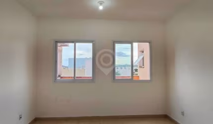 Sala comercial para alugar na Avenida Maria Thereza da Costa Naufal, Parque das Laranjeiras, Itatiba, 16 m2 por R$ 1.200
