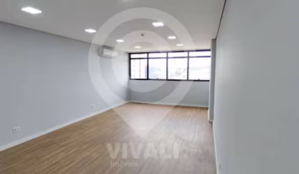 Sala comercial para alugar na Avenida dos Expedicionários Brasileiros, Vila Brasileira, Itatiba, 37 m2 por R$ 1.400
