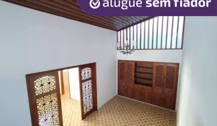 Casa com 3 quartos para alugar na Rua João Franco Penteado, Vila Penteado, Itatiba, 223 m2 por R$ 4.000