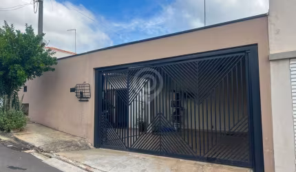 Casa com 3 quartos à venda na Rua Amparo, Vila Cruzeiro, Itatiba, 195 m2 por R$ 795.000