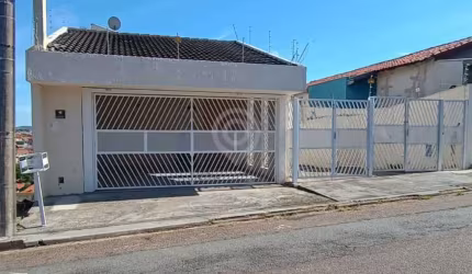 Casa com 3 quartos à venda na Rua Maria Alice Consoline, Nova Itatiba, Itatiba, 288 m2 por R$ 850.000