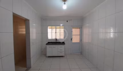 Casa com 1 quarto para alugar na Rua Joana de Morais, Parque da Colina, Itatiba, 20 m2 por R$ 850