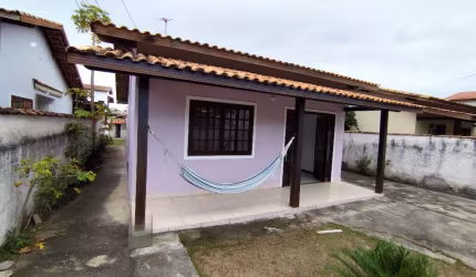 Casa no Barroco , Itaipuaçu, 03 quartos, sendo uma suíte 100m2 de área construída, cômodos grandes