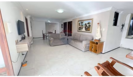 Casa de 354m²  na Rua Gonçalves Ledo próximo ao Colégio Militar de Fortaleza