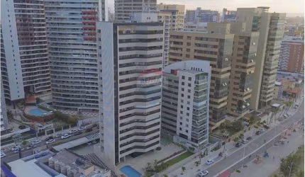 Luxo à Beira-Mar: Apartamento de 6 Suítes no Meireles / Ed. Nautilus