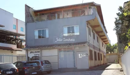 Edifício Comercial e Residencia a venda no Centro.