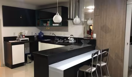 A apartamento a venda no Centro II