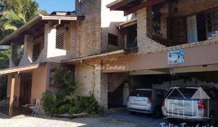Casa 2 quartos 2 suítes Primeiro de Maio Brusque