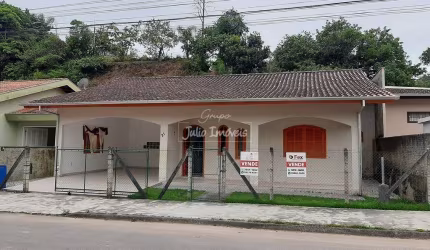 Casa 3 quartos no Dom Joaquim