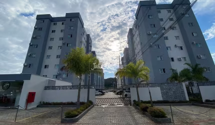 Apartamento de 2 quartos na limeira baixa.