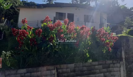 Casa 2 quartos 1 vaga Primeiro de Maio Brusque