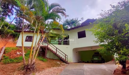 Casa 3 Quartos na Azambuja Brusque