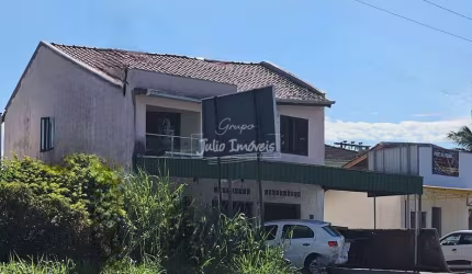 Casa e Comércio no bairro Santa Terezinha Brusque