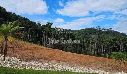 Terreno em loteamento no Bateas em Brusque