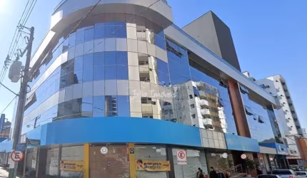Sala  comercial  para  locação  no  Centro