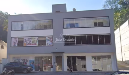 Ampla Sala Comercial para alugar