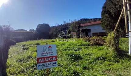 Terreno para locação no bairro 1º de Maio
