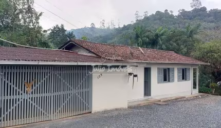 Casa mista com 3 quartos Santa Luzia Brusque