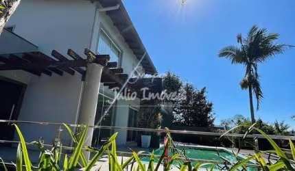Casa com piscina 3 suítes Souza Cruz