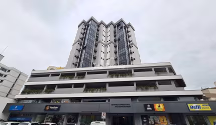 Sala comercial em edifício empresarial no Centro