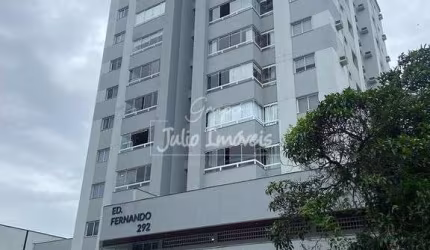 Apartamento   semi mobiliado no Centro de Brusque