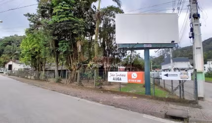 Casa comercial  para locação no bairro São Pedro