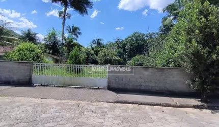 Terreno   no Centro de Guabiruba