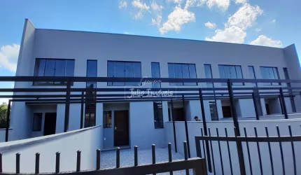 Imóvel com 02 dormitórios no bairro Dom Joaquim
