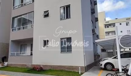 Apartamento com 2 quartos no bairro  Souza Cruz