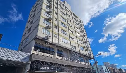 Apartamento amplo de 3 suítes no Centro de Brusque