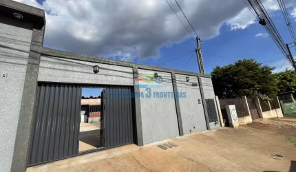 CASA PARA LOCAÇÃO NA AVENIDA GENERAL MEIRA
