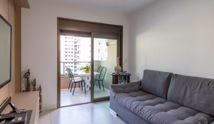 Apartamento à Venda no Bairro Agronômica, Florianópolis