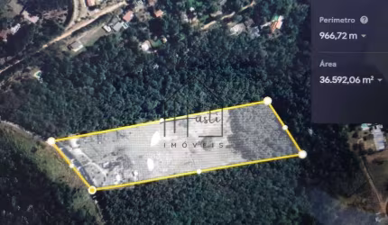 Fazenda à Venda - 36.310 m² de área com 300m² de área construída - Araçariguama/SP