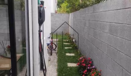 Casa em condomínio à Venda, Água Espraiada (Caucaia do Alto), Rua José Teixeira de Oliveira, SP
