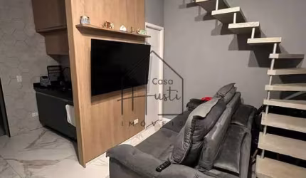 Casa em condomínio, disponível para venda e locação  em Cotia/SP