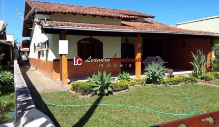 Casa para Venda em Cabo Frio, Orla 500 (Tamoios), 4 dormitórios, 1 suíte, 3 banheiros, 3 vagas