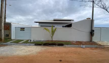 Casa para Venda em Cabo Frio, Orla 500 (Tamoios), 2 dormitórios, 2 suítes, 3 banheiros, 1 vaga