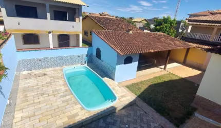 Casa para Locação em Cabo Frio, Unamar (Tamoios), 3 dormitórios, 1 suíte, 2 banheiros, 4 vagas