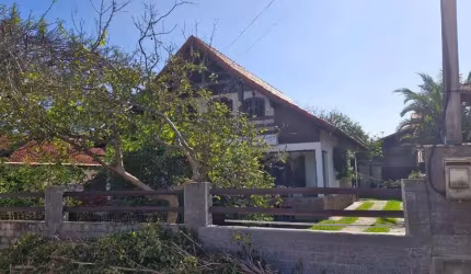 Casa para Venda em Cabo Frio, Verão Vermelho (Tamoios), 3 dormitórios, 1 suíte, 3 banheiros, 1 vaga