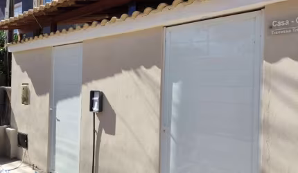 Casa para Locação em Cabo Frio, Unamar (Tamoios), 3 dormitórios, 1 banheiro