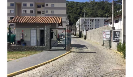 Apartamento com 2 dormitórios para alugar, 49 m²  - Pimenteiras - Teresópolis/RJ