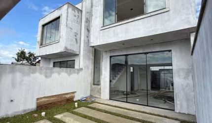 Sobrado com 2 suítes em Penha/SC