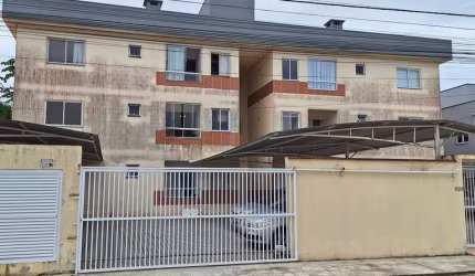 Apartamento semimobiliado no Bairro Meia Praia, em Navegantes/SC