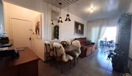 Apartamento Semimobiliado à 700mts do mar no Centro de Navegantes/SC