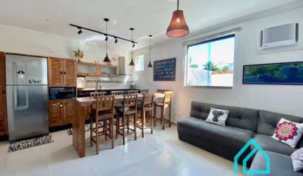 Lindo Apartamento triplex a venda com 3 dormitórios na Praia do Itaguá Ubatuba - SP